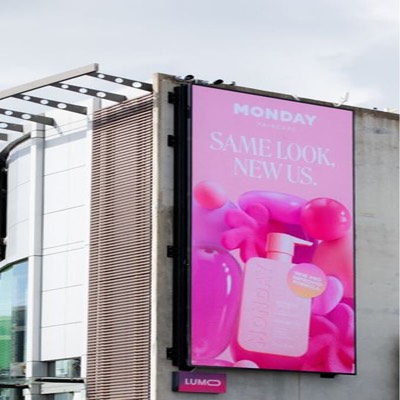 collection product suite ad template — Monday Haircare